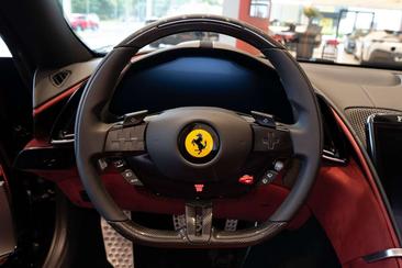 Ferrari Roma Spider — photo 8