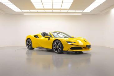Ferrari SF90 Spider — photo 4