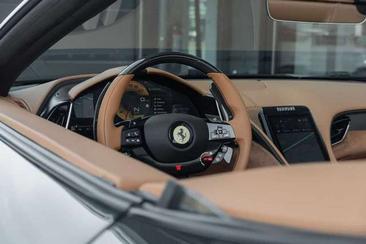 Ferrari Roma Spider — photo 41