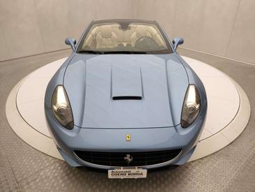 Ferrari California — photo 13