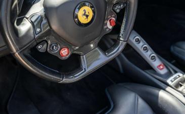 Ferrari 488 Spider — photo 30