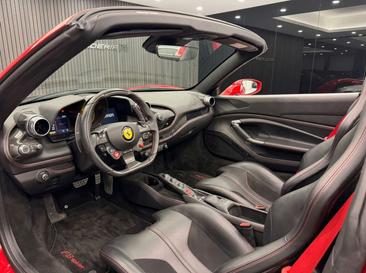 Ferrari F8 Spider — photo 7