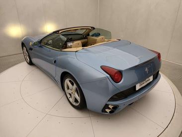 Ferrari California — photo 20