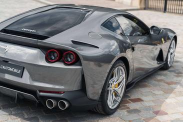 Ferrari 812 Superfast — photo 48