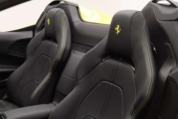 Ferrari SF90 Spider — photo 19