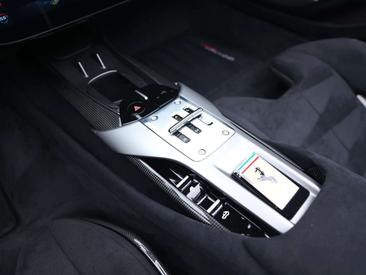 Ferrari 12Cilindri Spider — photo 17