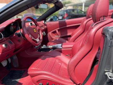 Ferrari California — photo 4