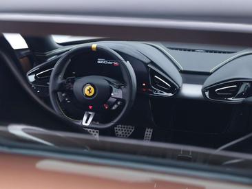 Ferrari 12Cilindri Spider — photo 25