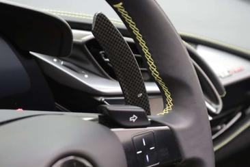 Ferrari SF90 Spider — photo 35
