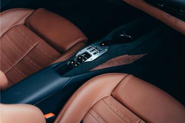 Ferrari 296 GTS — photo 25