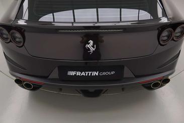 Ferrari GTC4Lusso — photo 38