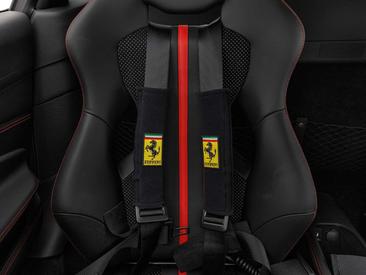 Ferrari F8 Tributo — photo 18