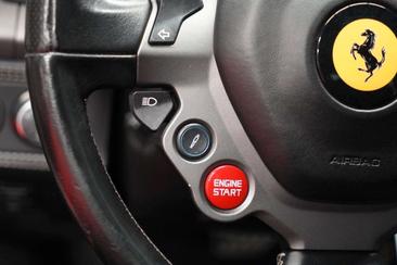 Ferrari 458 Italia — photo 32