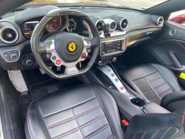 Ferrari California T — photo 7