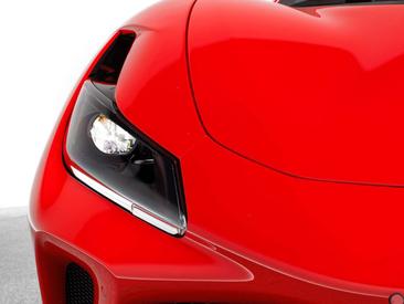 Ferrari F8 Tributo — photo 23