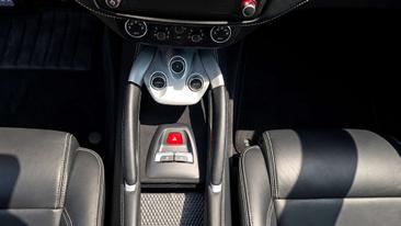 Ferrari FF — photo 21