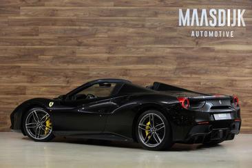 Ferrari 488 Spider — photo 13