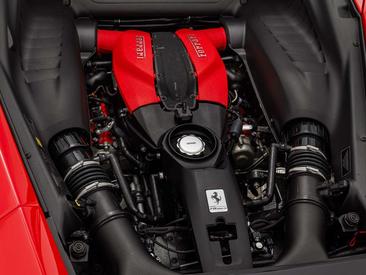 Ferrari F8 Tributo — photo 28