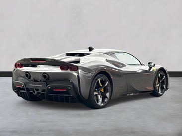 Ferrari SF90 Stradale — photo 5
