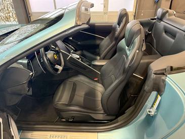 Ferrari Roma Spider — photo 14