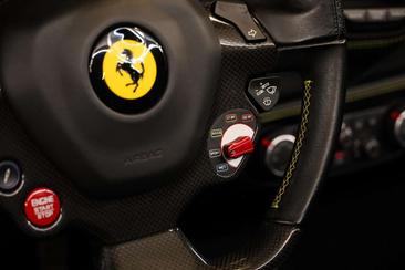 Ferrari 488 Spider — photo 37