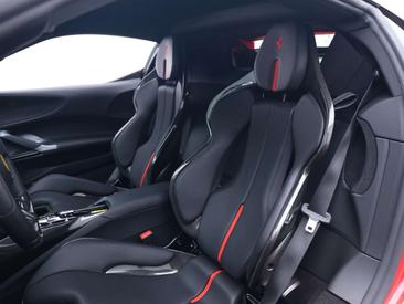 Ferrari SF90 Stradale — photo 9