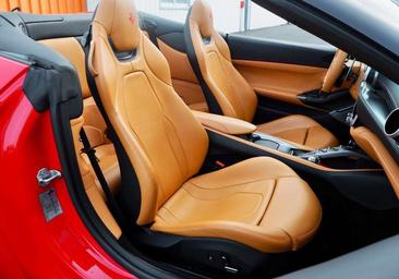 Ferrari Portofino — photo 10