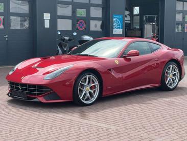 Ferrari F12 Berlinetta — photo 2