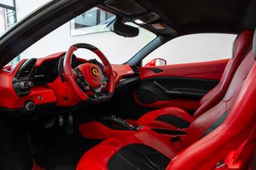 Ferrari 488 GTB — photo 4