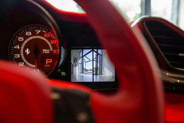 Ferrari 488 GTB — photo 11
