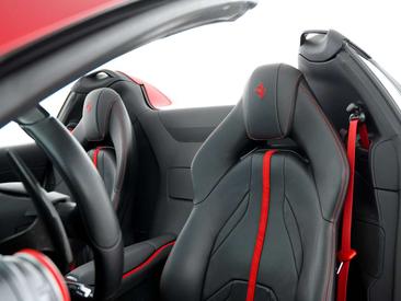 Ferrari 812 GTS — photo 10
