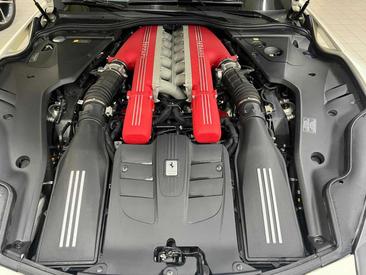 Ferrari F12 Berlinetta — photo 13