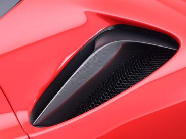 Ferrari SF90 Stradale — photo 32