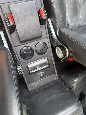 Ferrari Mondial 3.2 — photo 10