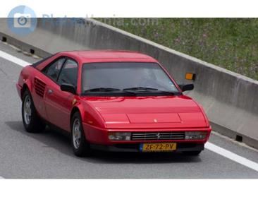 Ferrari Mondial 3.2 — photo 17
