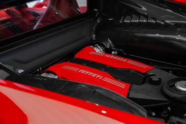 Ferrari 488 GTB — photo 31