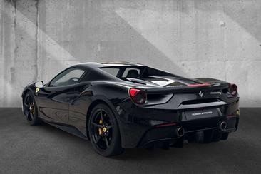 Ferrari 488 GTB — photo 5