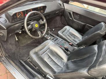 Ferrari Mondial 3.2 — photo 33