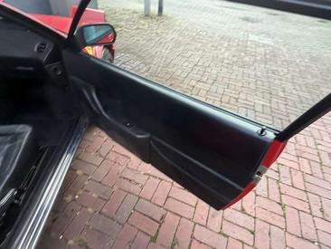 Ferrari Mondial 3.2 — photo 35