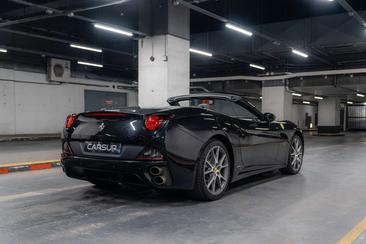 Ferrari California — photo 4