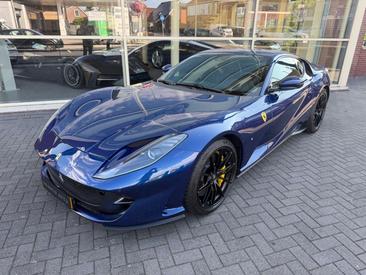 Ferrari 812 Superfast — photo 8