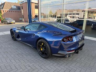 Ferrari 812 Superfast — photo 11