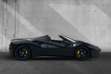 Ferrari 488 GTB — photo 9