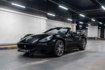 Ferrari California — photo 8
