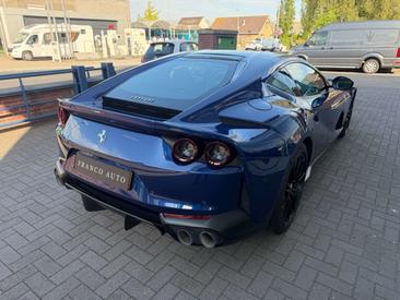 Ferrari 812 Superfast — photo 13
