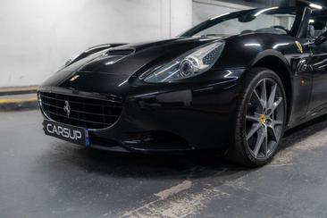 Ferrari California — photo 10