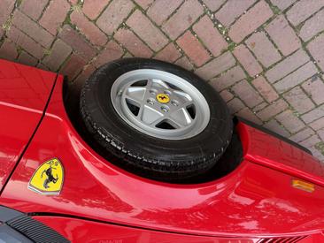 Ferrari Mondial 3.2 — photo 48