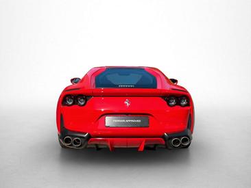 Ferrari 812 Superfast — photo 5