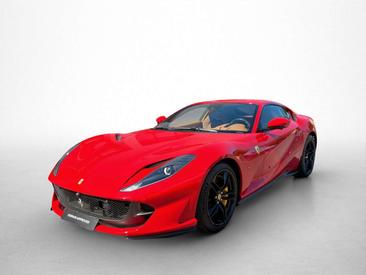 Ferrari 812 Superfast — photo 7