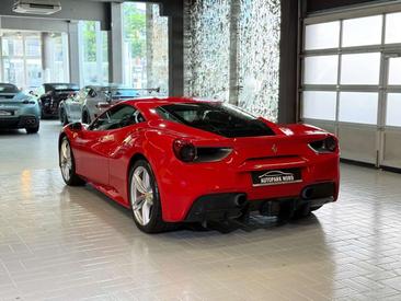 Ferrari 488 GTB — photo 5